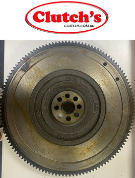 ZZZ 10985.105 FLYWHEEL MITSUBISHI CANTER  FEB91 918 CREW CAB EURO 5 2011-   FEC71 815 EURO 5 2011-   FEC81 715 EURO 5 2011-   FEC91 918 EURO 5 2011-2013    FECX1 918 EURO 5 2011-  DUONIC AUTO TRANS 