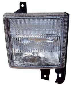 15420.004 LH FRONT  CLEARANCE LAMP FM618 FM657 FK617 1995-05 MC930647   214-1542R-CU   MC853762   3R0725  RIGHT HAND FIGHTER  ALL FM FK MODELS 1995-2003       FK617 6D16 1995-2003   FK618     FM618     FM657   FM658