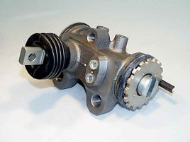 11510.215  LH LEFT HAND REAR RWD REARWARD H/B HAND BRAKE MAXI WHEEL CYLINDER MITSUBISHI FUSO FM515 FK455 FK617 1995-2003