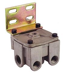 15776.906 RELAY VALVE R12H TRUCK HORIZOTAL PORTS 103009 ABC103009 ABC103065 103065 BENDIX G14-005 103008 102931 CASTING 294866 T294866