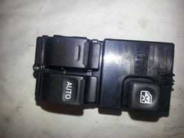 15482.102 RH RIGHT HAND DRIVERS SIDE POWER WINDOW SWITCH Power Window Switch R/H to suit Hino Pro and 500 Series FC, FD, FE, FG, FL, FM, FT, GD, GH and GT models 2003 on HM03-PWSR HM03PWSR
