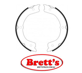 FN0654 BRAKE SHOE SET OF 4 SHOES NiBK JNBK  HANDBRAKE Parking Brake FOR NISSAN    D4060-1LA6A NISSAN    D40601LA6A