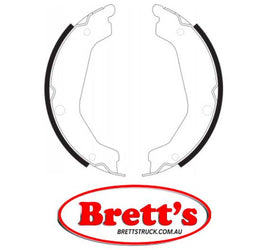 FN0631 BRAKE SHOE SET OF 4 SHOES NiBK JNBK  HANDBRAKE Parking Brake FOR HYUNDAI Terracan Jun 04~Jan 08    2.9 L    HP    J3    Pos:Left/Right Feb 01~Jun 04    3.5 L    HP    G6CU    KW:143 Jun 04~Jan 08    3.5 L    HP    G6CU    KW:143