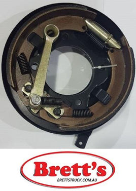 11513.325 H/BRAKE HAND BRAKE BACKING PLATE ASSY MC832982 MC894654 MC894656 PARK PARKING BRAKE BACK PLATE FK617 MITSUBISHI  FK617 1995- 16" WHEELS 6D16-2A 6D16-1AT2 7.5L 1995-10/1997 FK617 1995- 20" WHEELS 6D16-2A 6D16-1AT2 7.5L